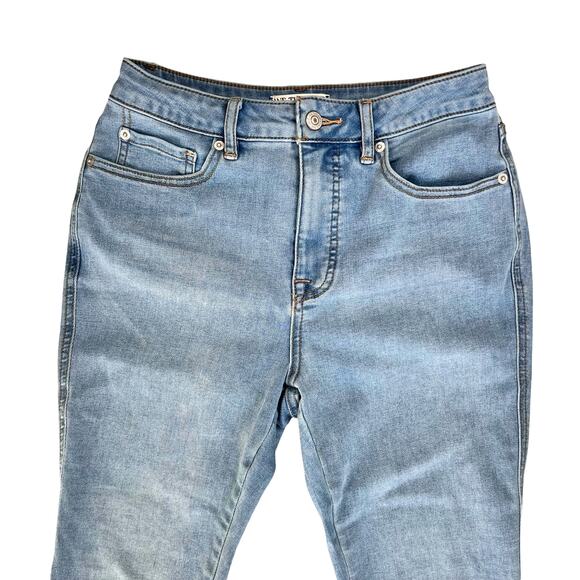 We The Free Denim Stretchy Jeans Women Sz 27 Faded Blue GRVY High Rise Skinny - Picture 3 of 10